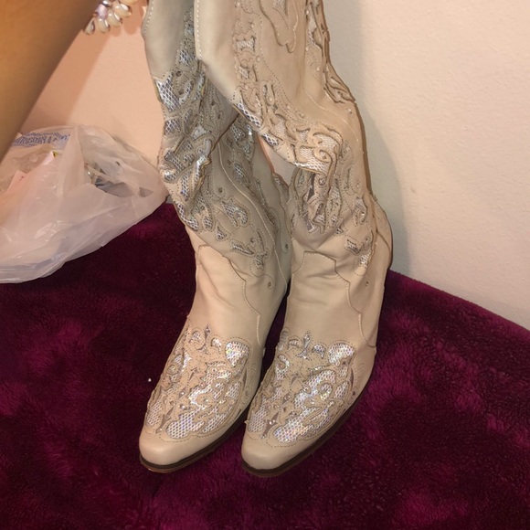 Boots - Picture 2 of 2